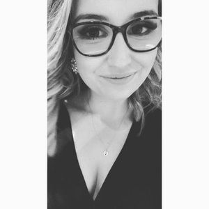 Meet your Posher, Beth